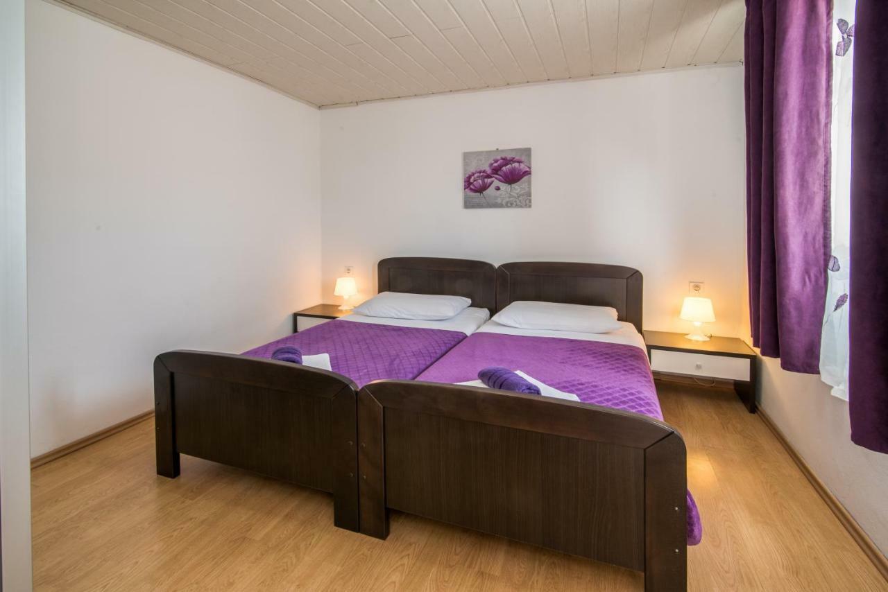 Holiday House Rosalia With Seaview And Swimming Pool Suzan Екстер'єр фото
